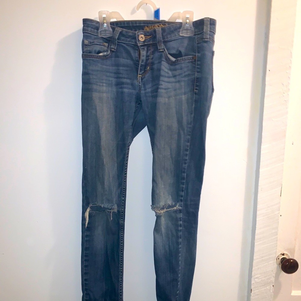 Ripped Skinny Jeans
